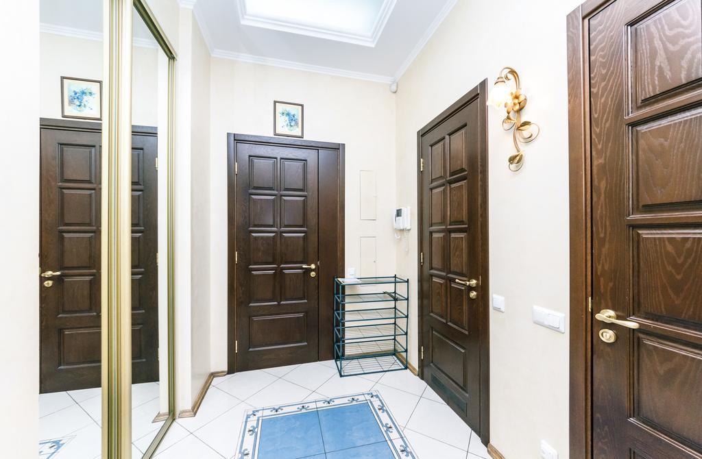Apartament On Independence Square Kiew Exterior foto