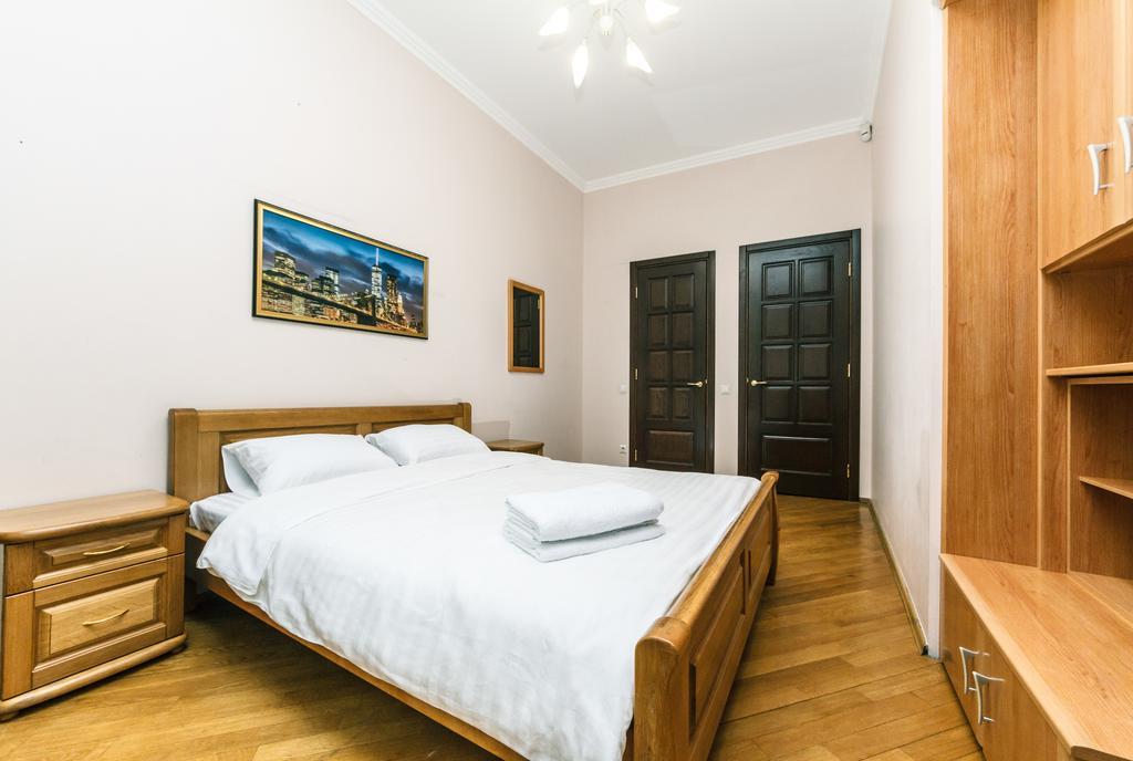 Apartament On Independence Square Kiew Exterior foto